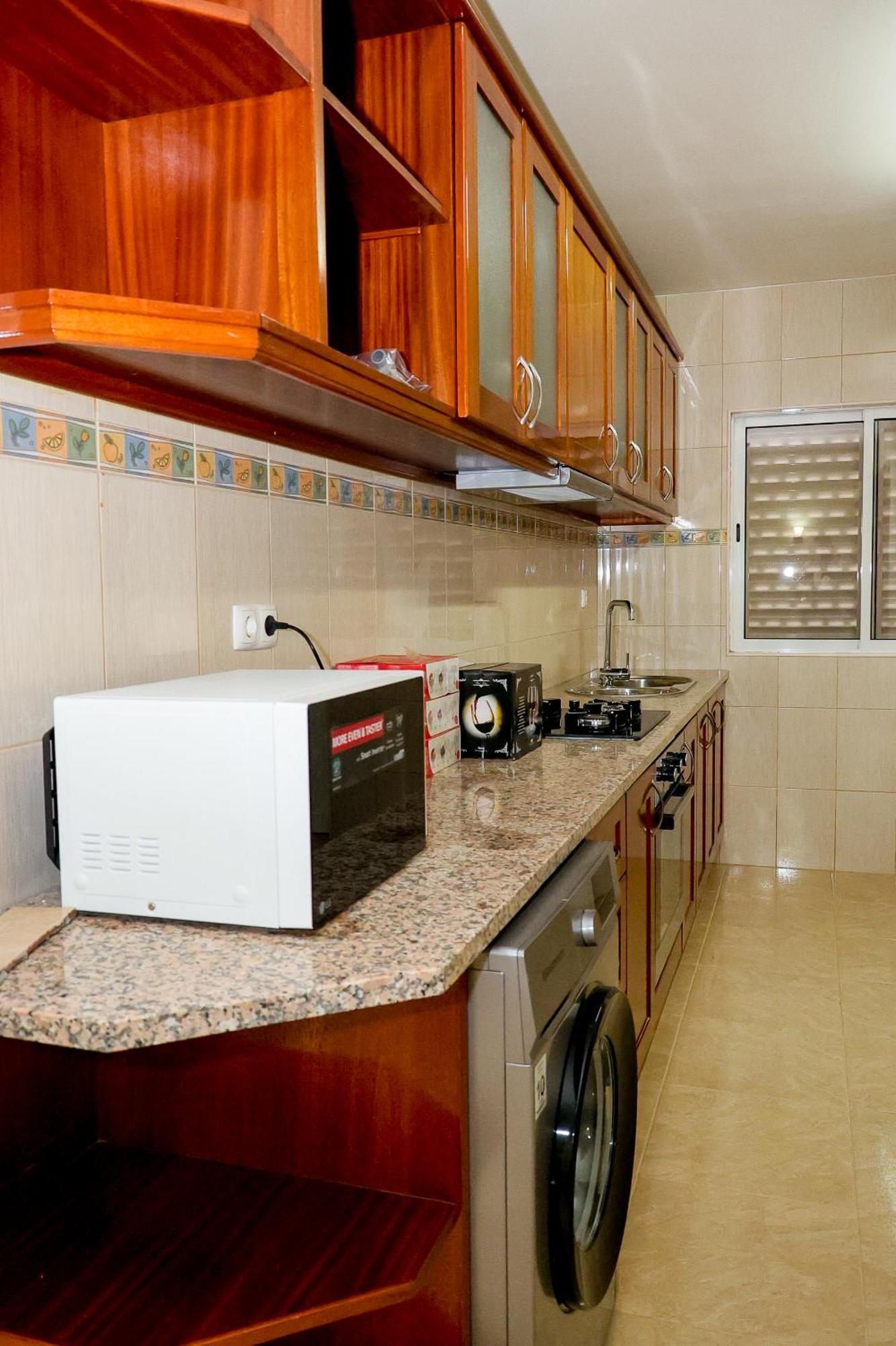 Fadias Quartos - Rooms Ribeira Grande Luaran gambar