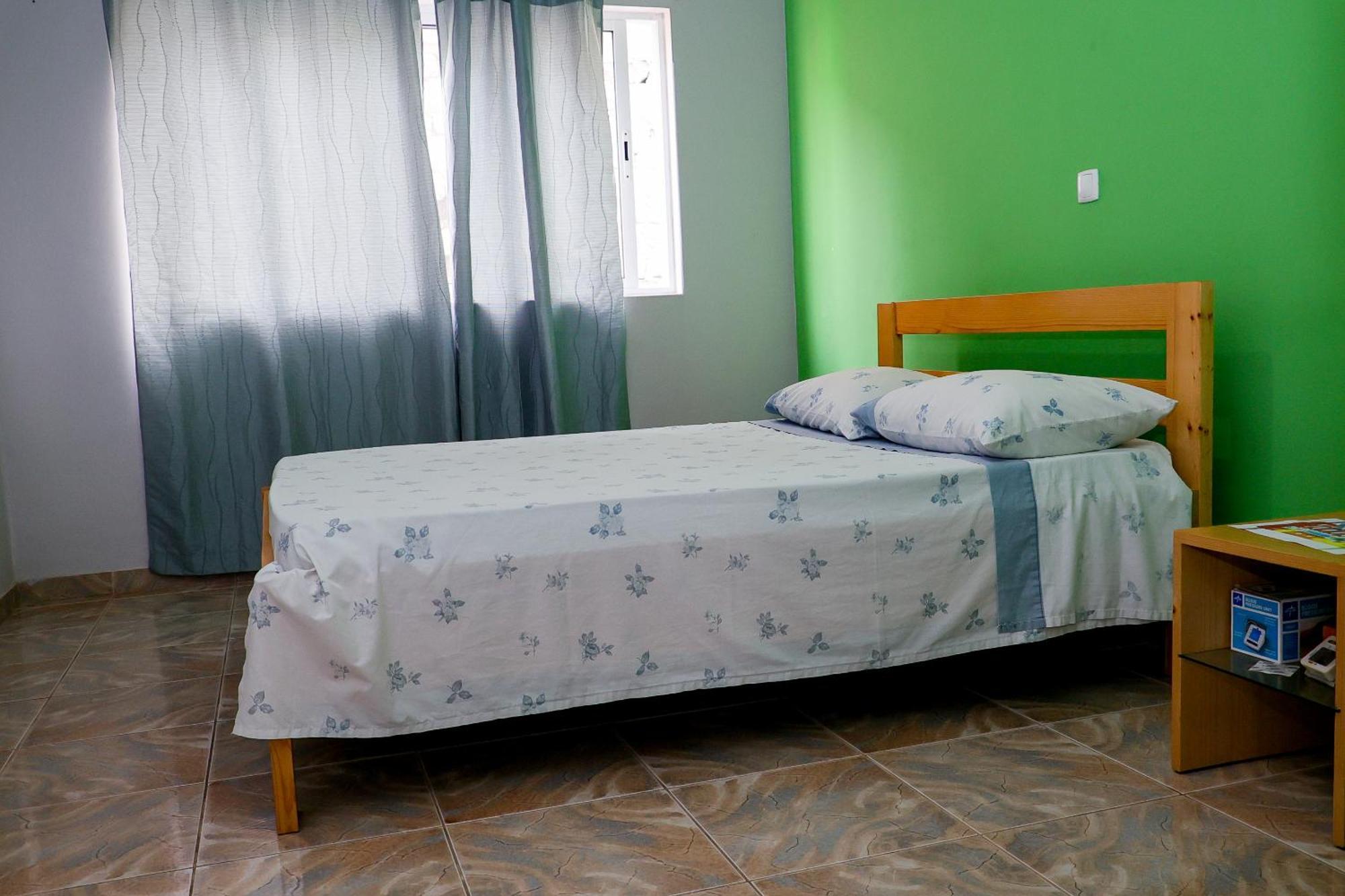 Fadias Quartos - Rooms Ribeira Grande Luaran gambar